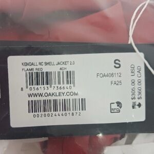 Oakley Kendall RC Shell Jacket in Flame Red